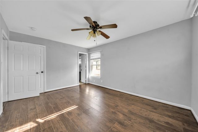 2939 Bay Oaks Drive, Dallas, TX 75229