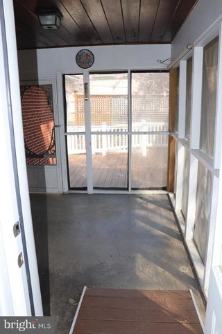 2831 CEDAR LN, Vienna, VA 22180