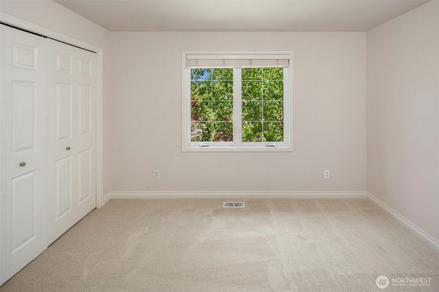 26817 SE 22nd Court, Sammamish, WA 98075