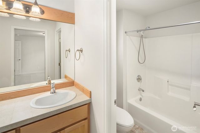 26817 SE 22nd Court, Sammamish, WA 98075