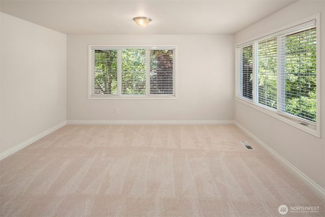 26817 SE 22nd Court, Sammamish, WA 98075