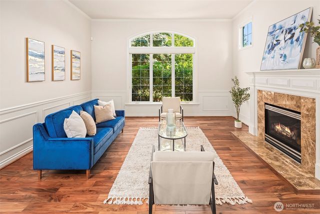 26817 SE 22nd Court, Sammamish, WA 98075