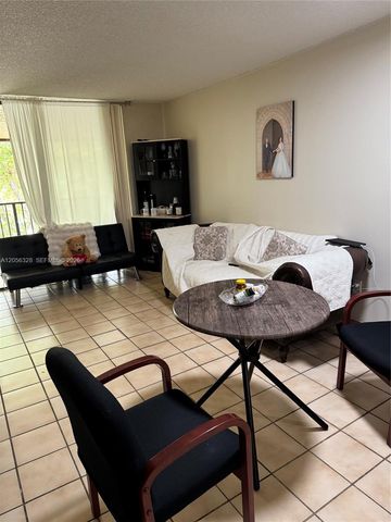 14201 N Kendall Dr 408D, Miami, FL 33186