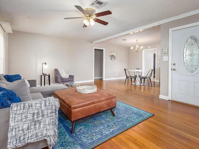 2804 NW 46th Street, Oklahoma City, OK 73112