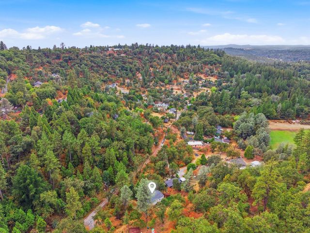 1947 Penny Ln, Placerville, CA 95667