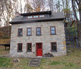 927 Wall St, Stillwater Twp., NJ 07860