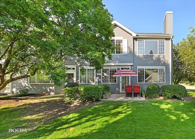 39 S Oakhurst Drive, Aurora, IL 60504