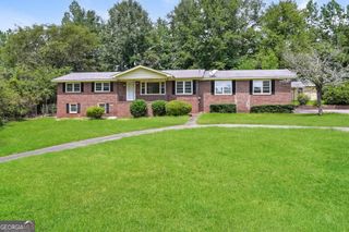 192 Sun Valley Drive, Macon, GA 31211