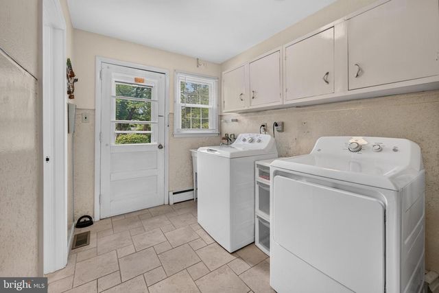 13 FLORENCE AVE, Marlton, NJ 08053
