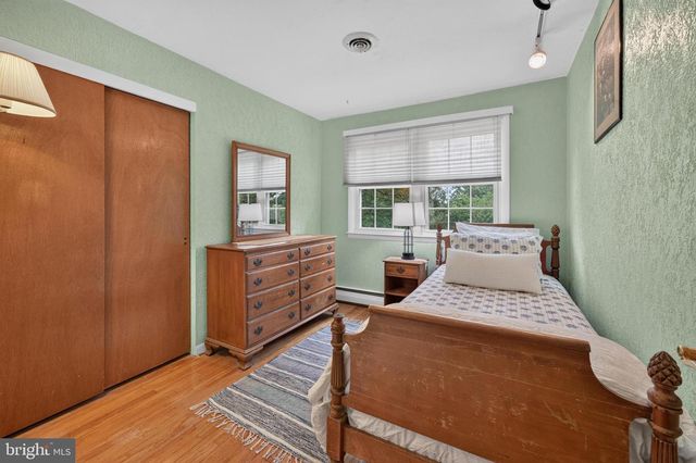 13 FLORENCE AVE, Marlton, NJ 08053