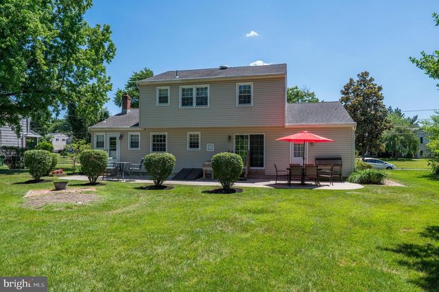 13 FLORENCE AVE, Marlton, NJ 08053