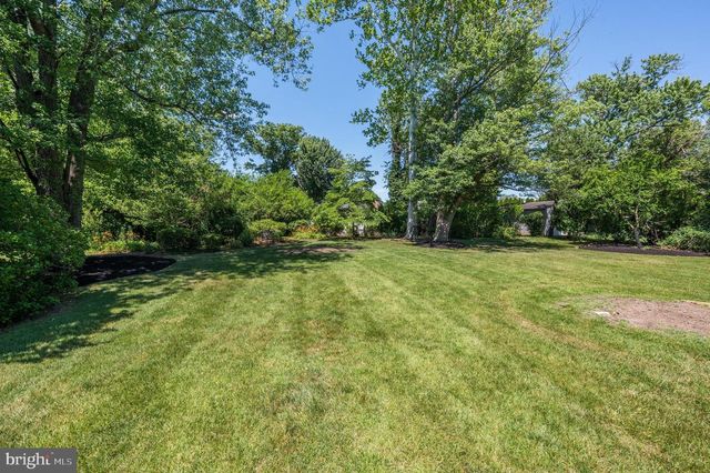 13 FLORENCE AVE, Marlton, NJ 08053