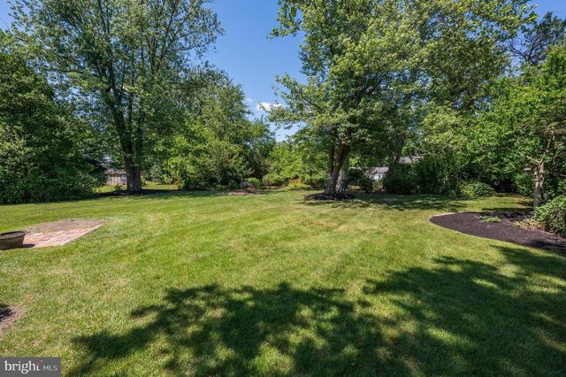 13 FLORENCE AVE, Marlton, NJ 08053
