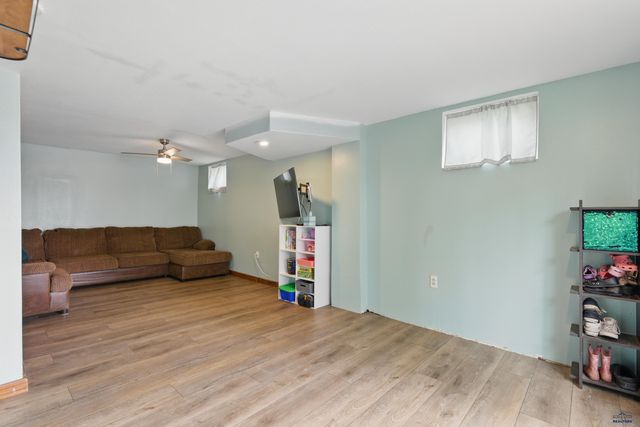 218 OAKLAND, Rapid City, SD 57701