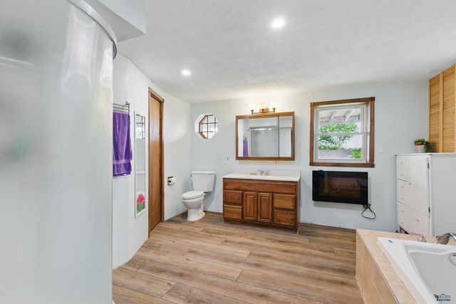 218 OAKLAND, Rapid City, SD 57701