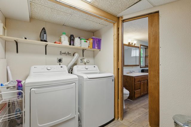218 OAKLAND, Rapid City, SD 57701