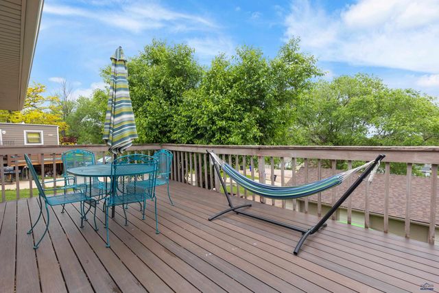 218 OAKLAND, Rapid City, SD 57701