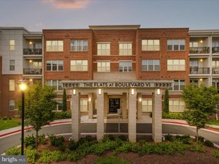 10755 FAIRGROUNDS DR #223, Fairfax, VA 22030
