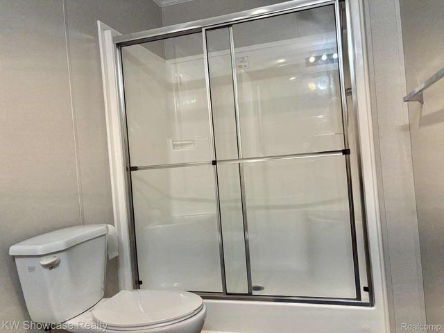 181 Highland Terrace, White Lake Charter Township, MI 48386