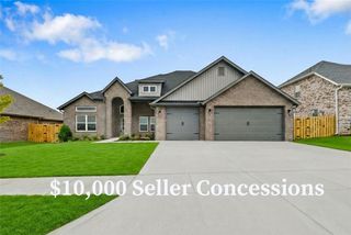 2416 Salmon Street, Pea Ridge, AR 72751