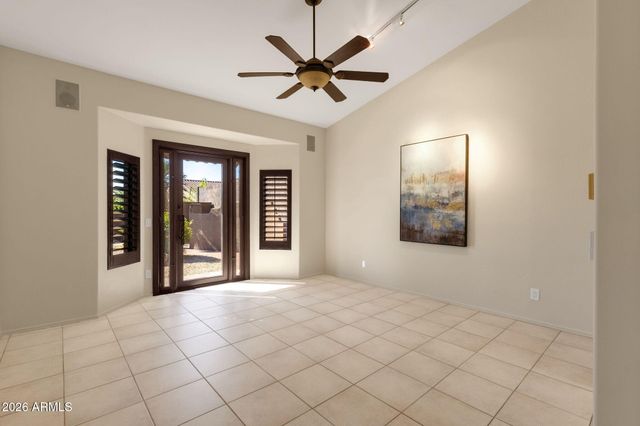 1837 E MARILYN Road, Phoenix, AZ 85022