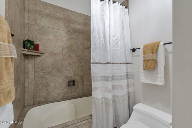 1837 E MARILYN Road, Phoenix, AZ 85022
