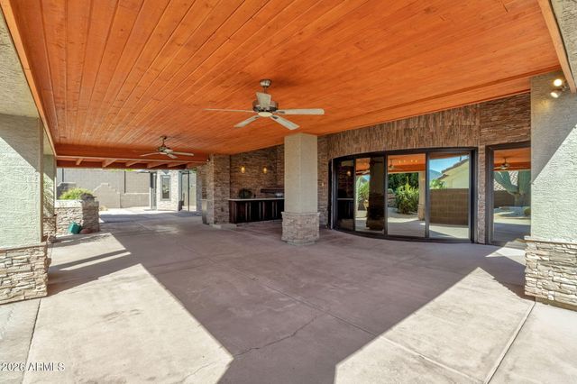 1837 E MARILYN Road, Phoenix, AZ 85022