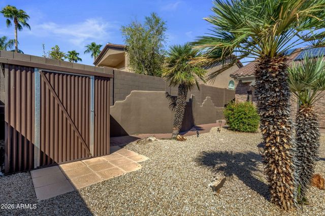 1837 E MARILYN Road, Phoenix, AZ 85022