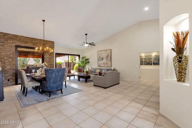 1837 E MARILYN Road, Phoenix, AZ 85022