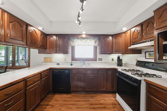 2347 Collins Drive, Worthington, OH 43085