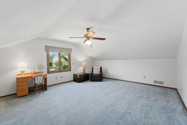 2347 Collins Drive, Worthington, OH 43085