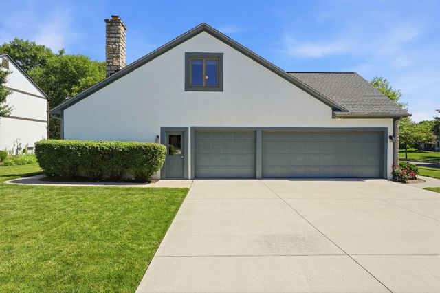 2347 Collins Drive, Worthington, OH 43085
