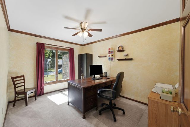 2347 Collins Drive, Worthington, OH 43085