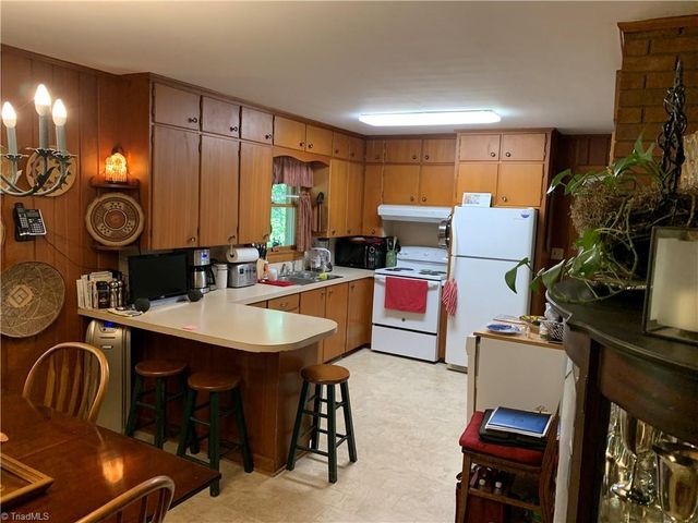 2315 Frederick Drive, Winston-salem, NC 27103