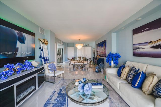 1980 S Ocean Drive 11M, Hallandale Beach, FL 33009