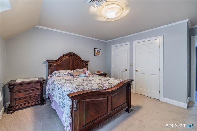 8 Nod Hill Road, Oxford, CT 06478