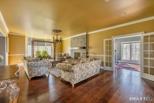 8 Nod Hill Road, Oxford, CT 06478