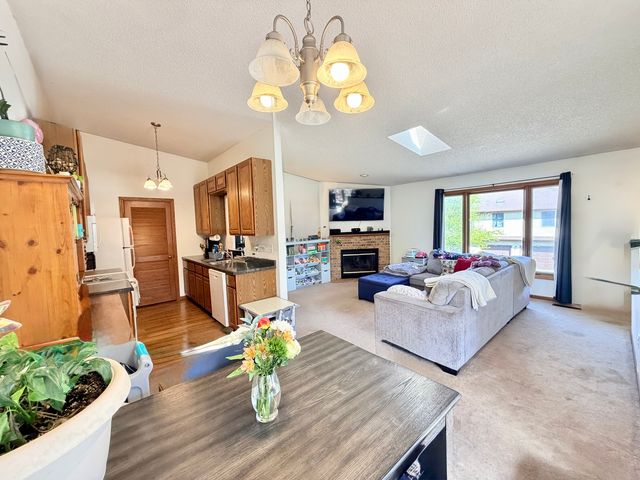 1848 Kerrybrook Court 1848, Sycamore, IL 60178
