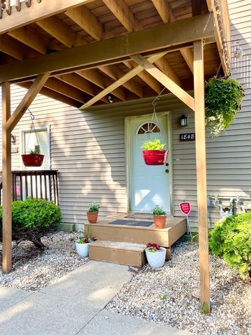 1848 Kerrybrook Court 1848, Sycamore, IL 60178