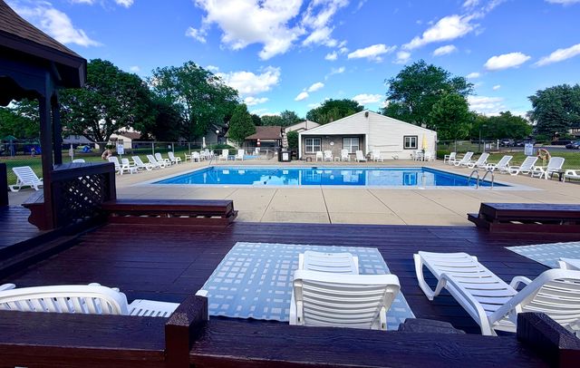 1848 Kerrybrook Court 1848, Sycamore, IL 60178