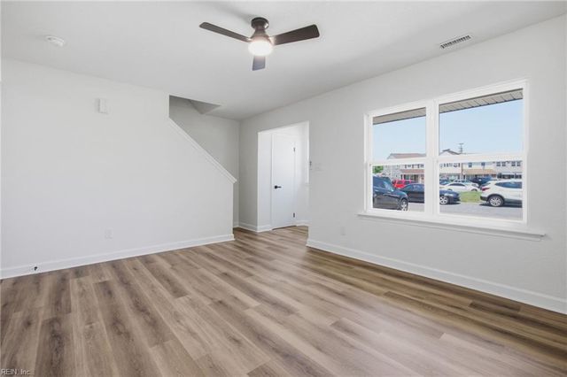 2510 King CT, Chesapeake, VA 23324
