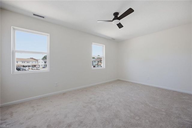 2510 King CT, Chesapeake, VA 23324