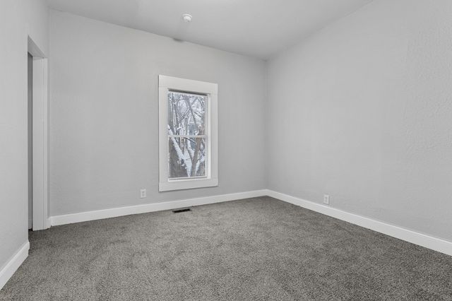 546 Washburn Avenue, Kalamazoo, MI 49048