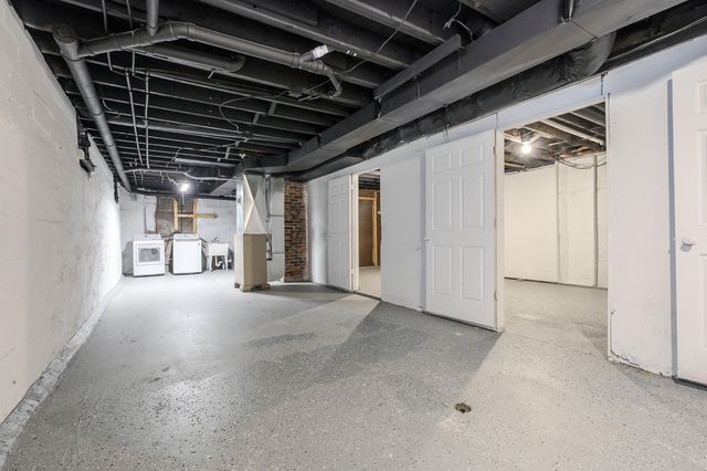 546 Washburn Avenue, Kalamazoo, MI 49048