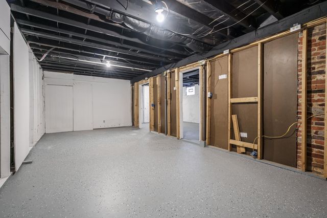 546 Washburn Avenue, Kalamazoo, MI 49048