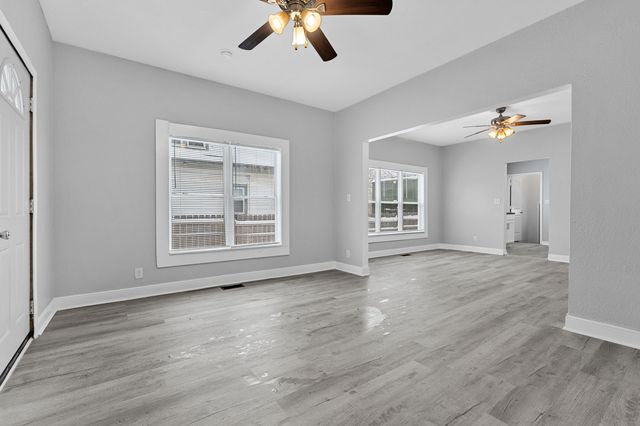 546 Washburn Avenue, Kalamazoo, MI 49048