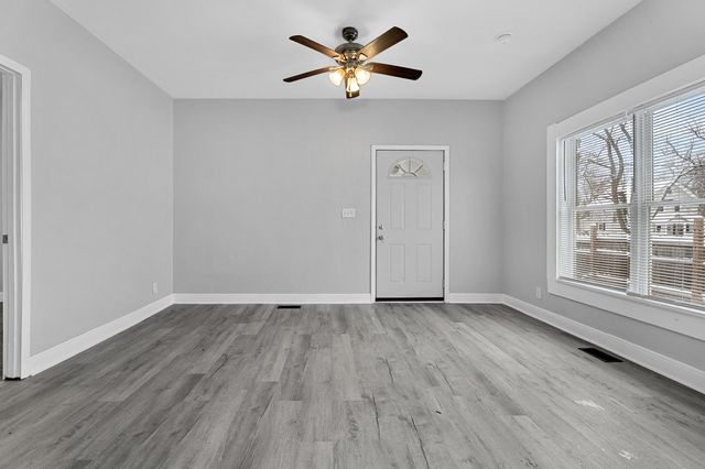 546 Washburn Avenue, Kalamazoo, MI 49048