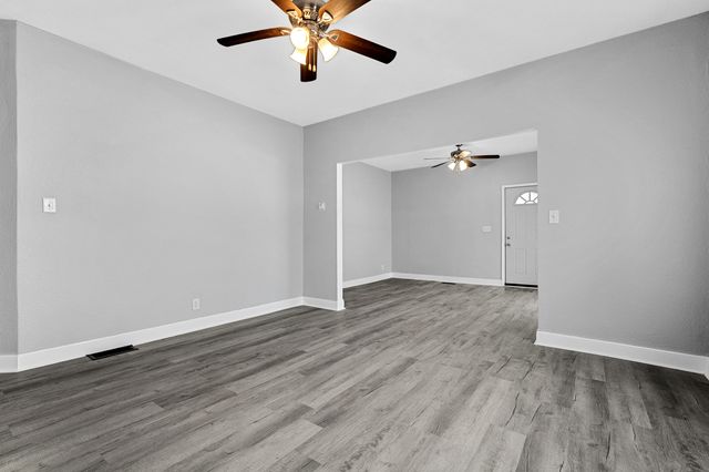 546 Washburn Avenue, Kalamazoo, MI 49048