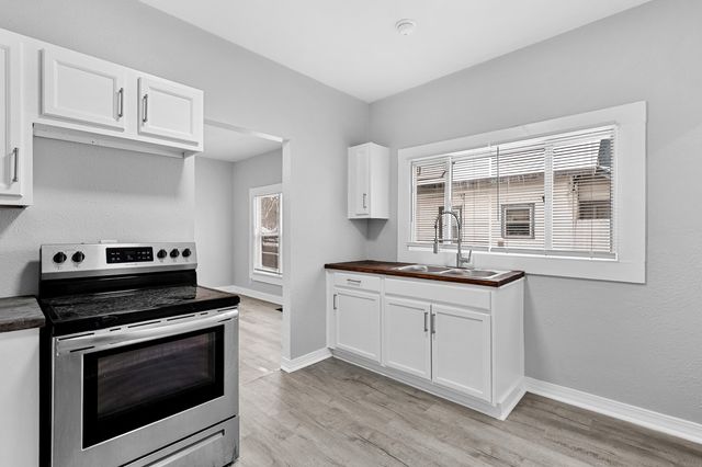 546 Washburn Avenue, Kalamazoo, MI 49048