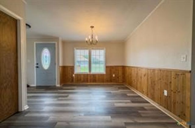 3627 N Katy Road, Ross, TX 76640